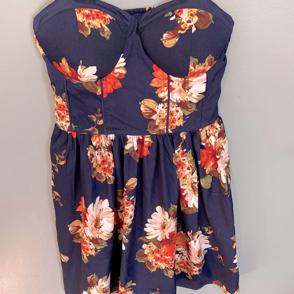Never worn spaghetti strap sun dress